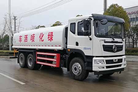 國六東風后雙橋20噸灑水車,20噸綠化噴灑車噴灑車