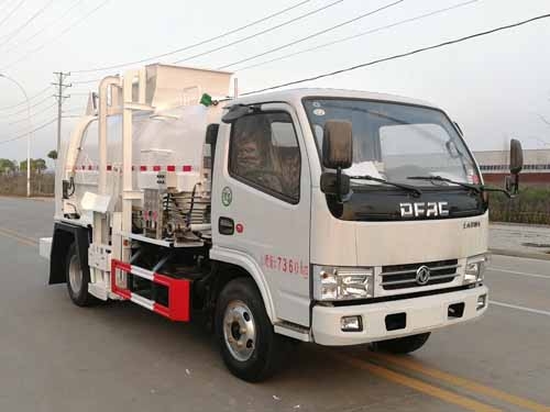 國六 小多利卡餐廚垃圾車泔水車